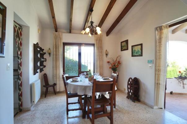 3 bed villas in Moraira