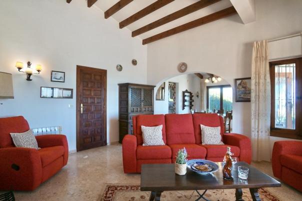 3 bed villas in Moraira