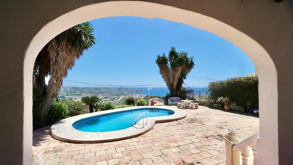 3 bed villas in Moraira