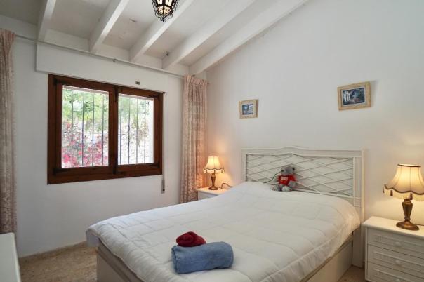 3 bed villas in Moraira