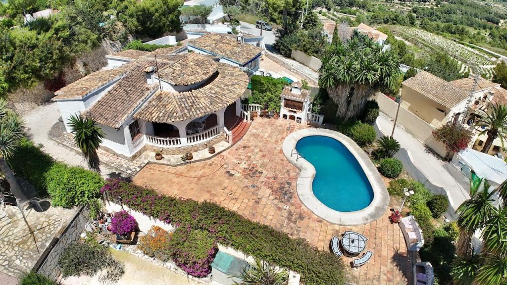 3 bed villas in Moraira
