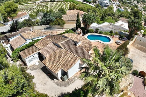 3 bed villas in Moraira
