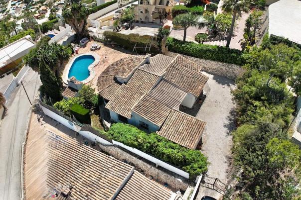 3 bed villas in Moraira