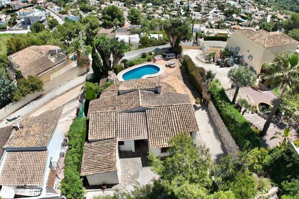 3 bed villas in Moraira