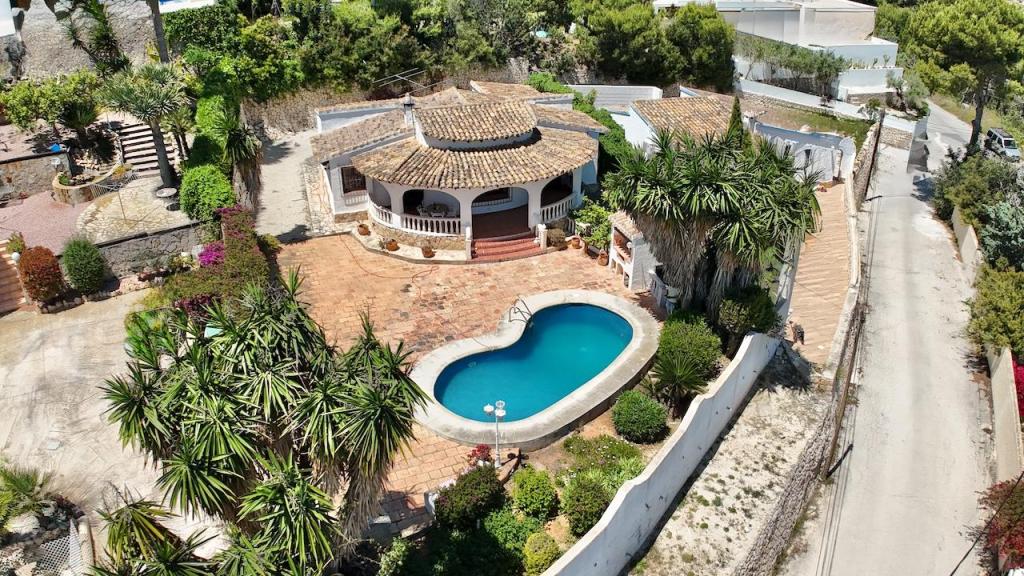 3 bed villas in Moraira