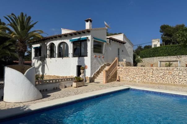 2 bed villa in Moraira