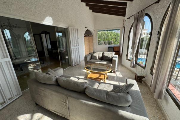 2 bed villa in Moraira