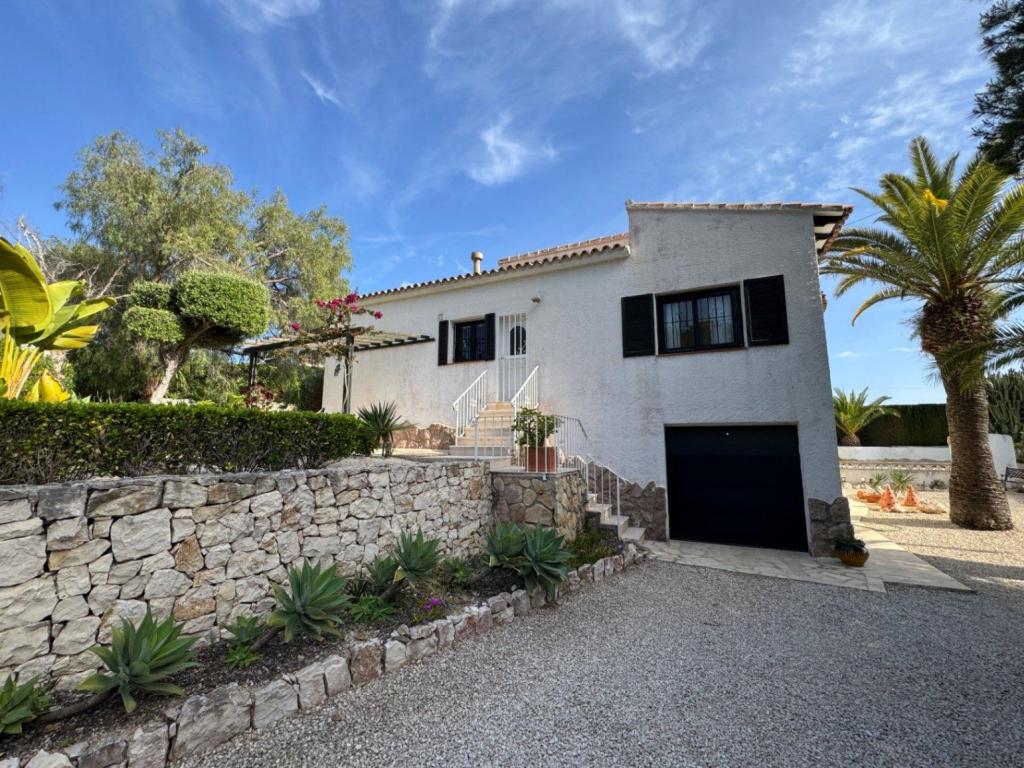 2 bed villa in Moraira