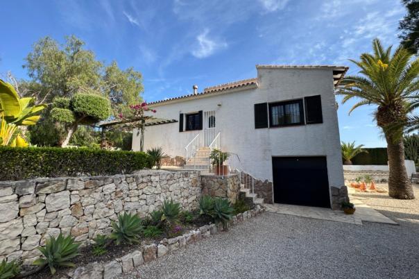 2 bed villa in Moraira