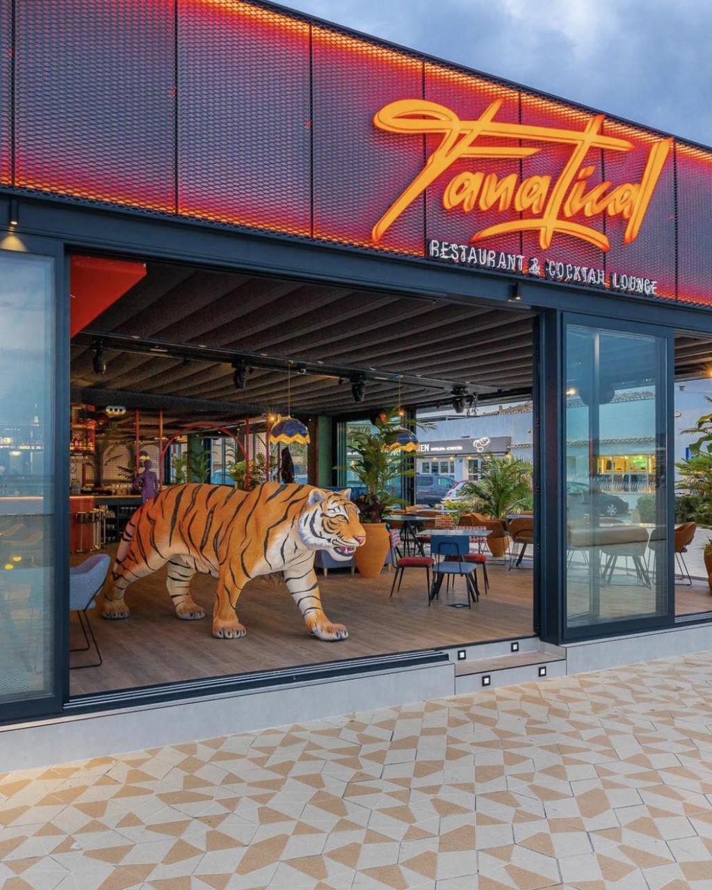 Fanatical Restaurant and Cocktail Lounge