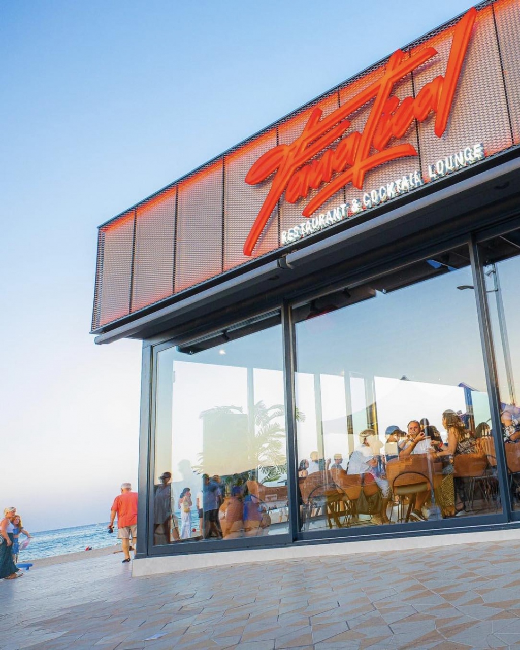 Fanatical Restaurant and Cocktail Lounge