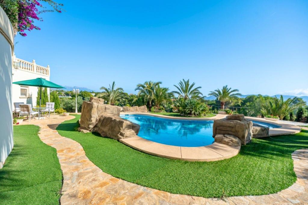 7 bed villa in Benidorm