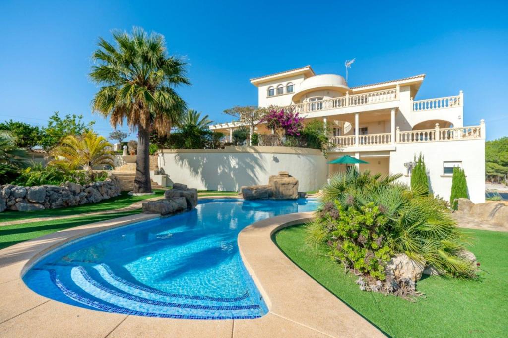 7 bed villa in Benidorm