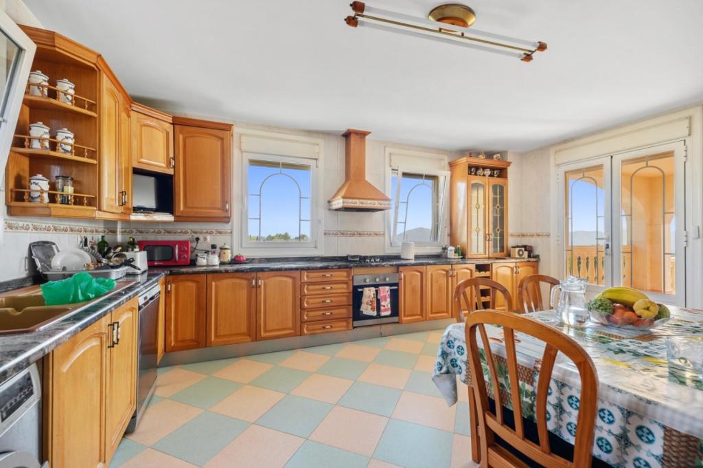 7 bed villa in Benidorm