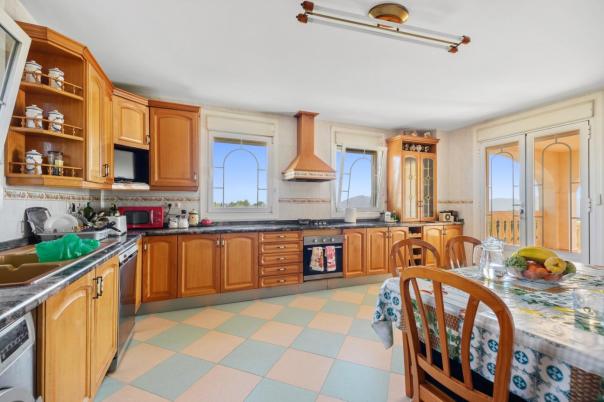 7 bed villa in Benidorm