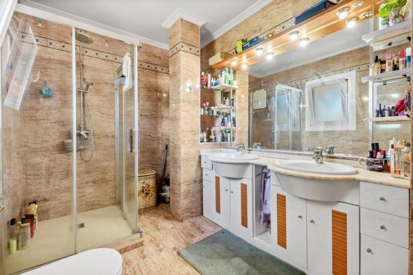 7 bed villa in Benidorm