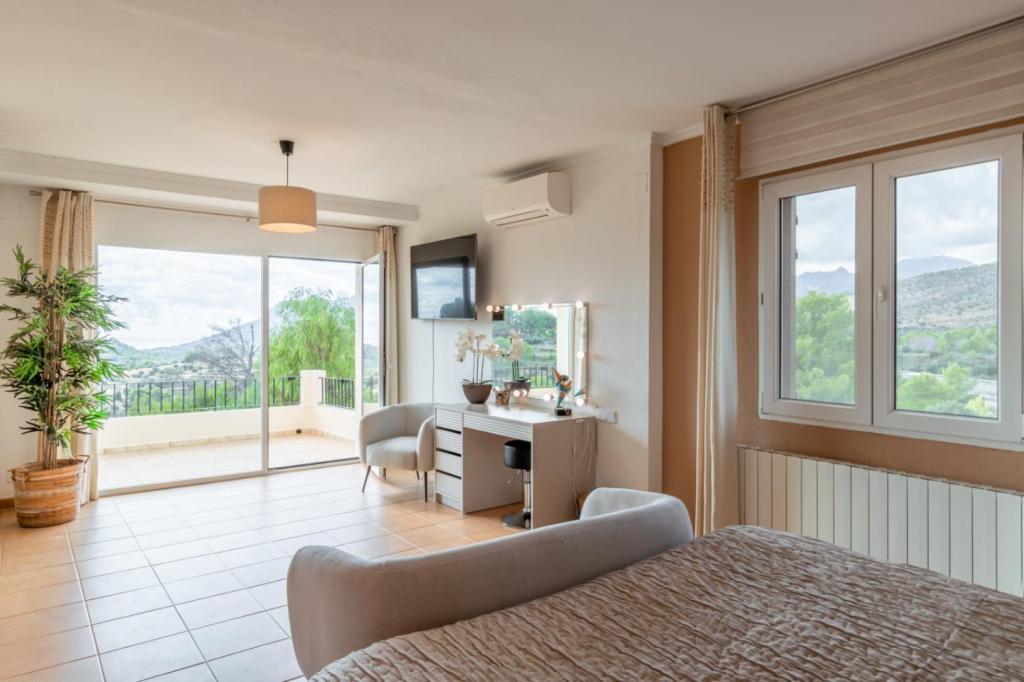 6 bed country houses - fincas in Benissa