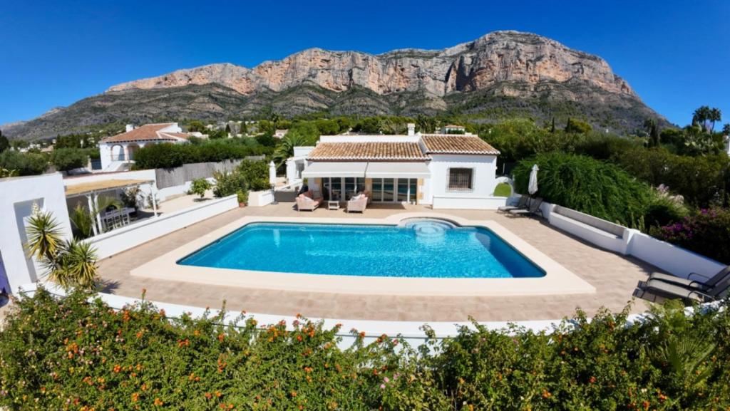 4 bed villa in Jávea