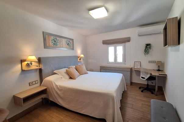 8 bed villa in Dénia