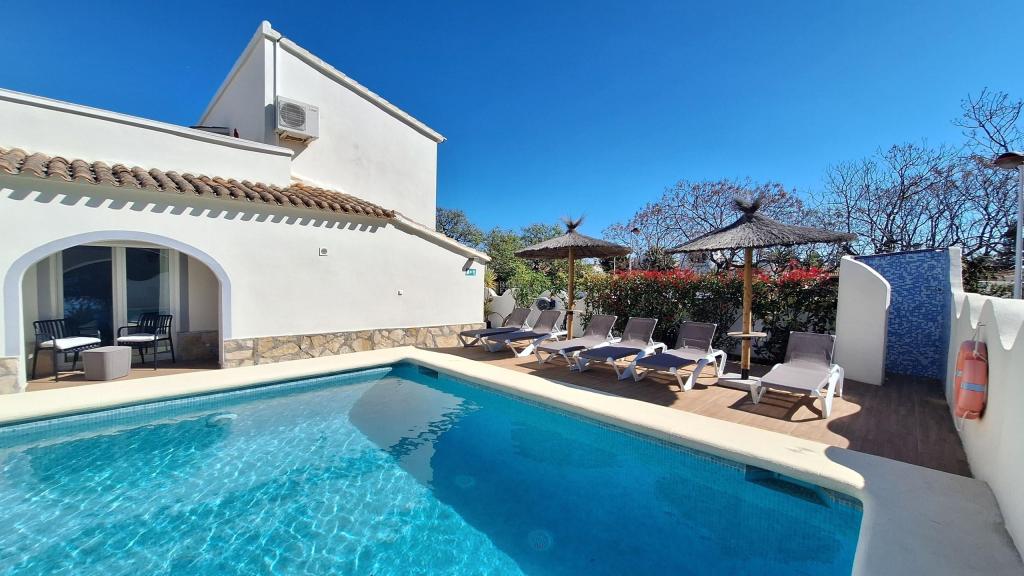 8 bed villa in Dénia
