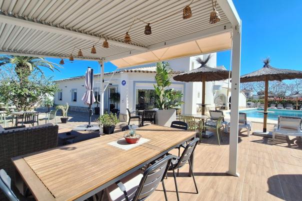 8 bed villa in Dénia