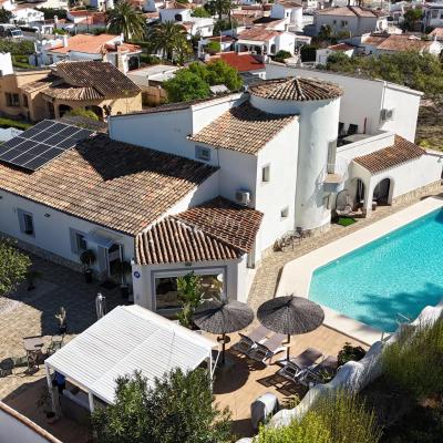 8 bed villa in Dénia