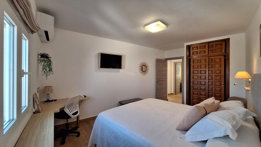 8 bed villa in Dénia