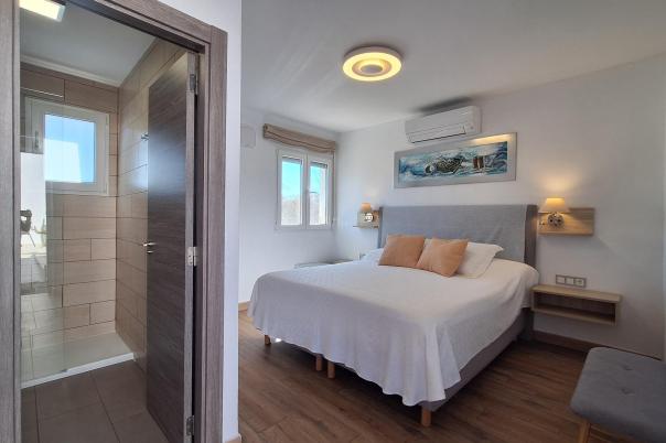 8 bed villa in Dénia