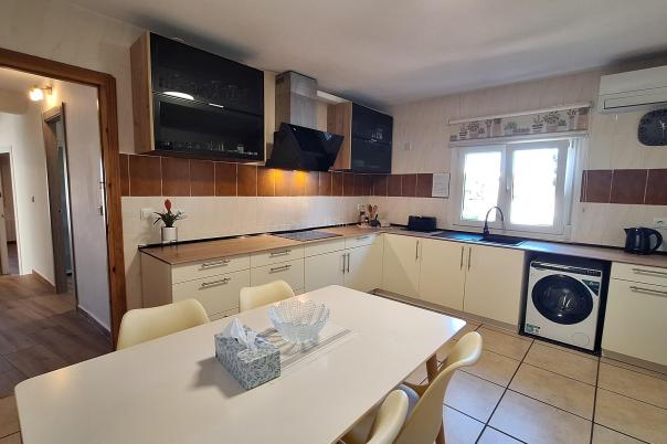 8 bed villa in Dénia