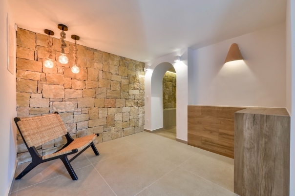 5 bed villas in Altea