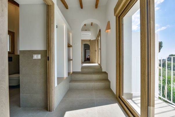 5 bed villas in Altea