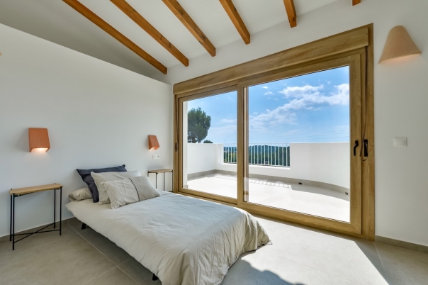 5 bed villas in Altea