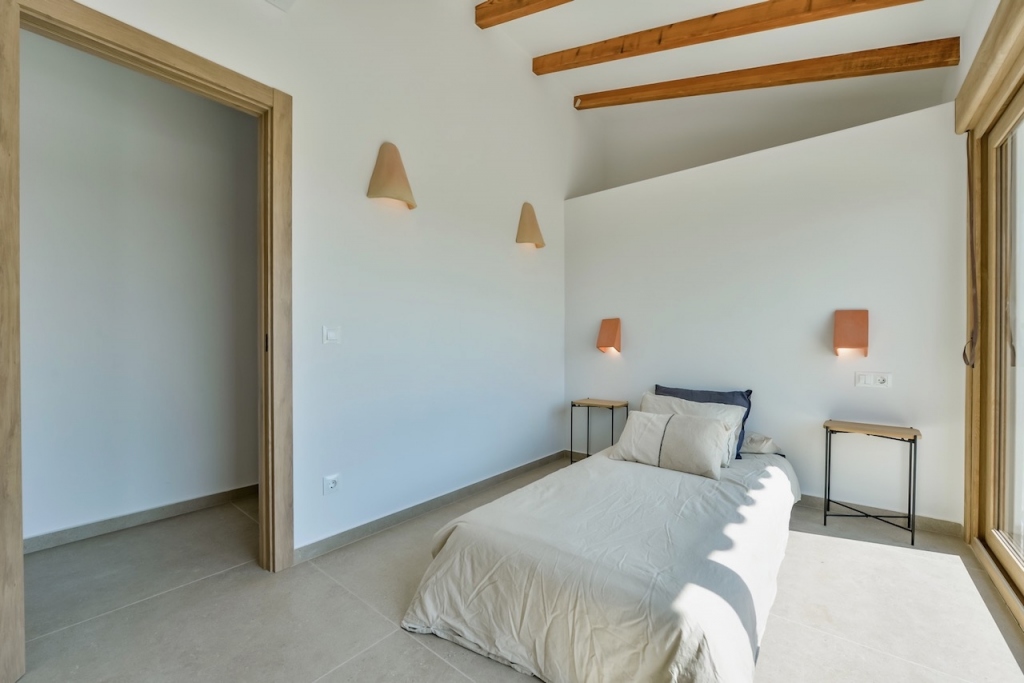 5 bed villas in Altea