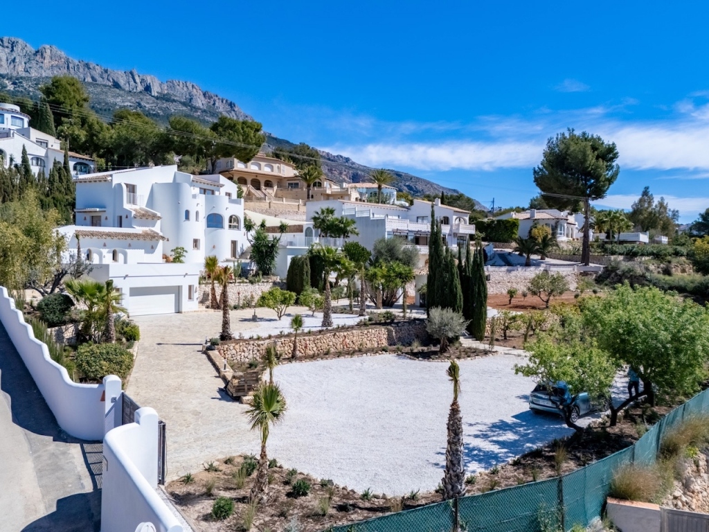 5 bed villas in Altea