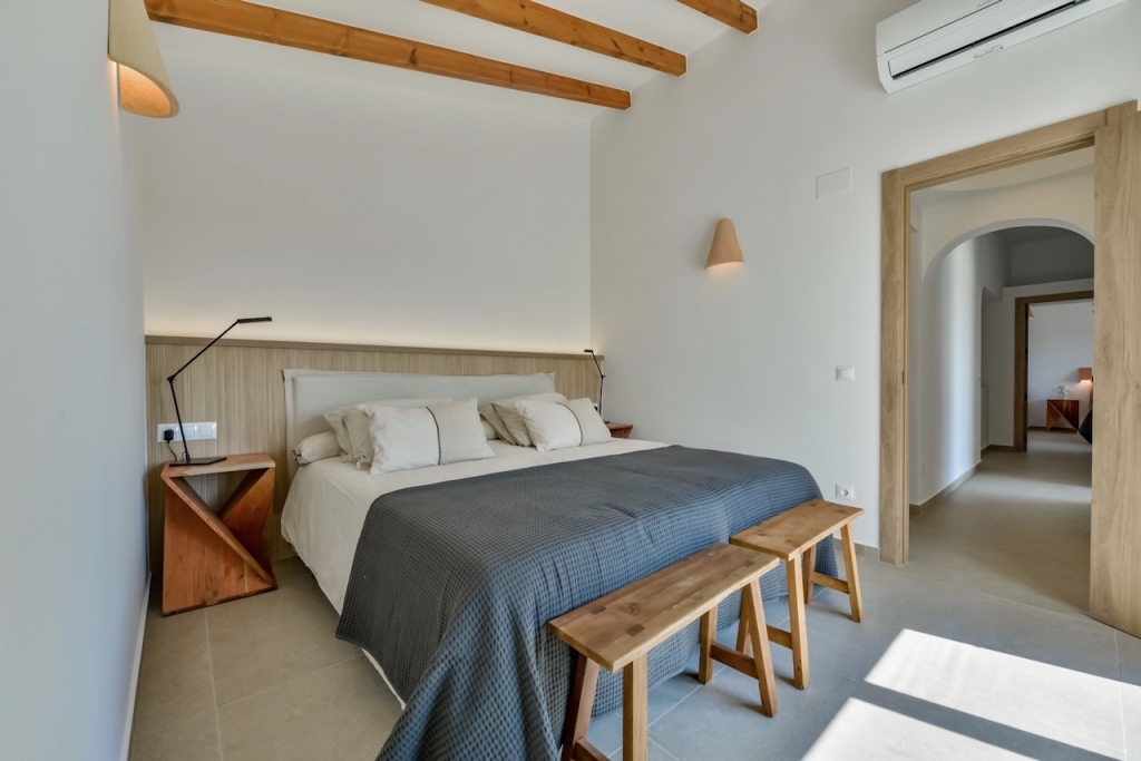 5 bed villas in Altea