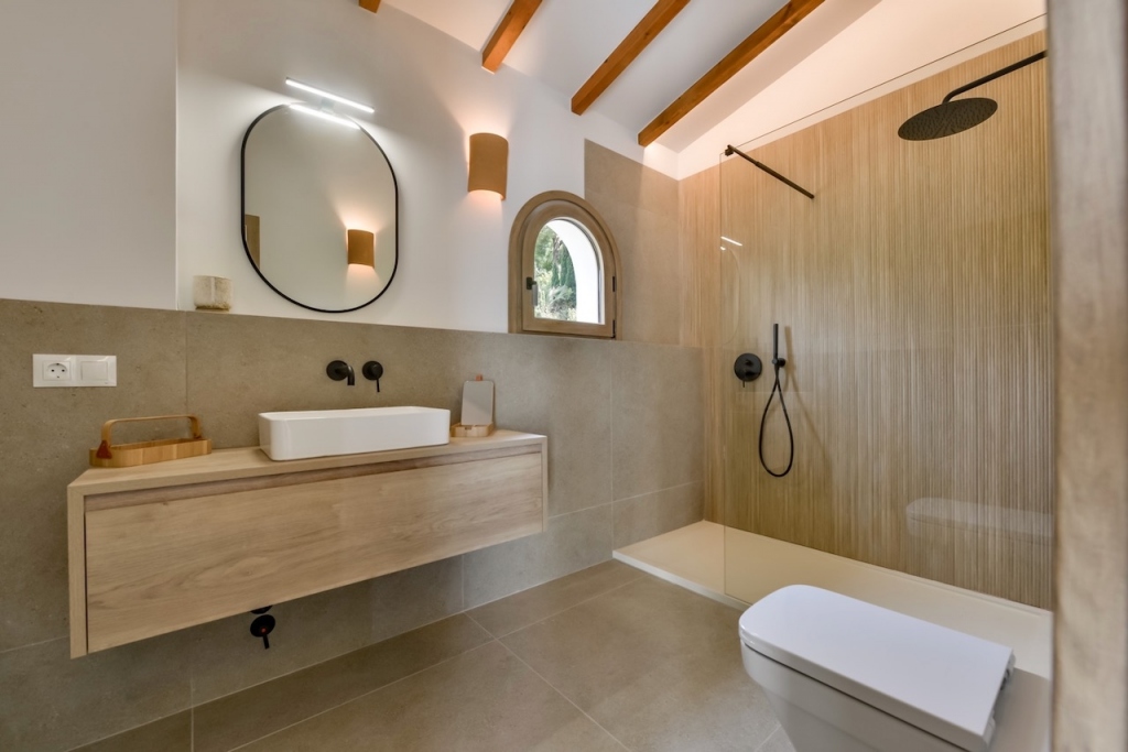 5 bed villas in Altea