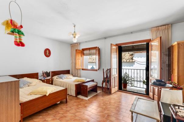 4 bed town_house in Altea