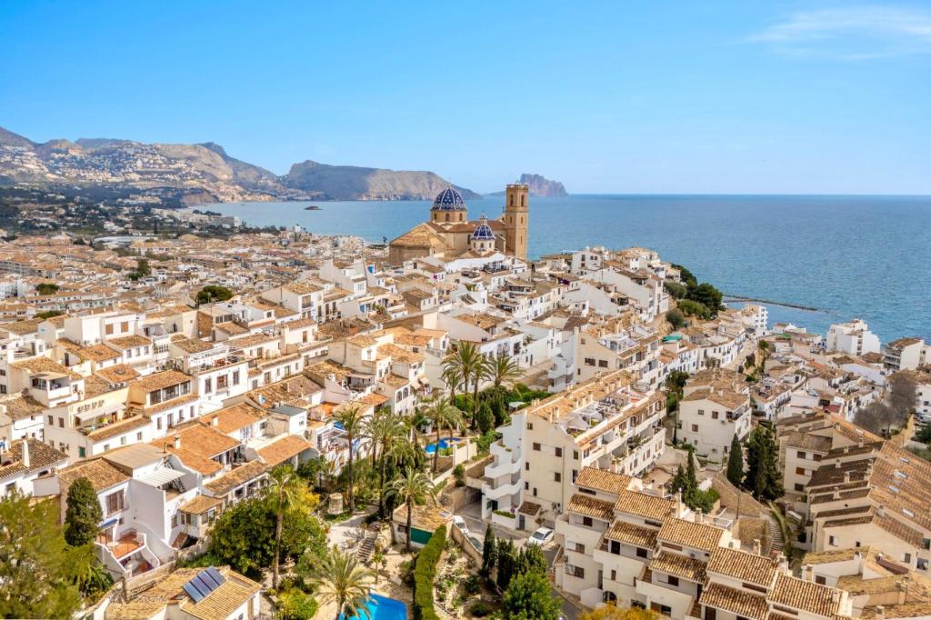 4 bed town_house in Altea