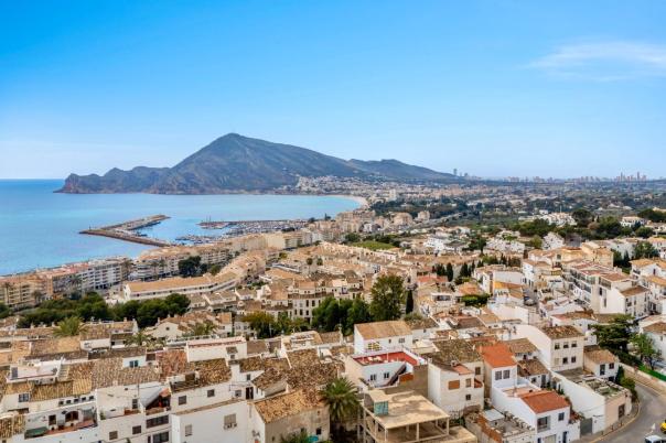 4 bed town_house in Altea