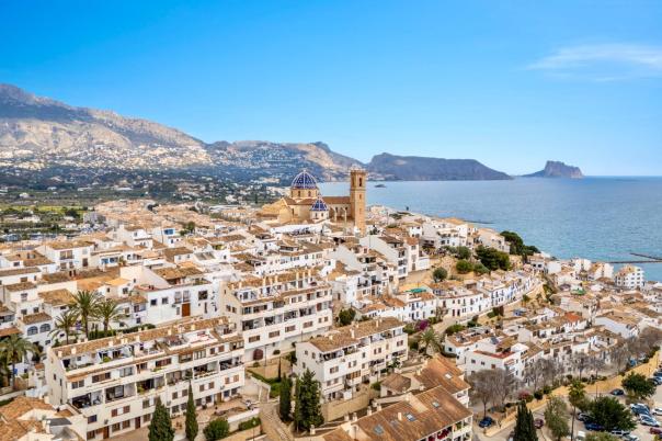 4 bed town_house in Altea