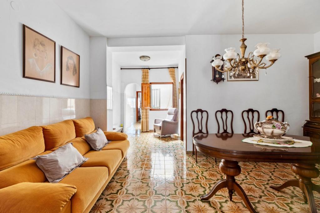 4 bed town_house in Altea