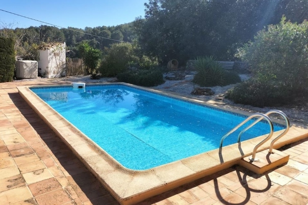 4 bed villa in Jalón