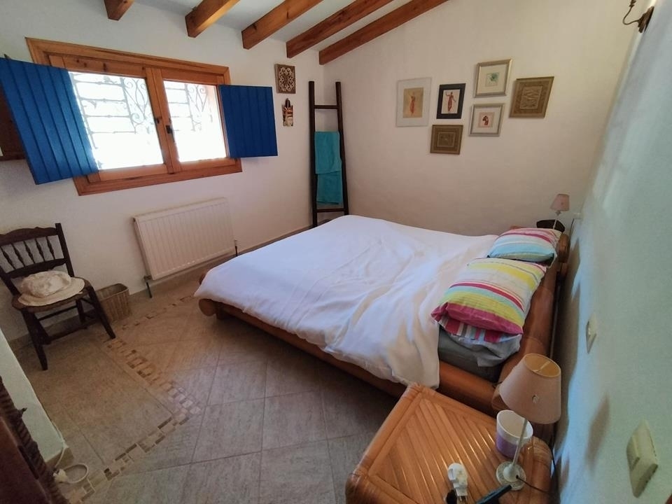 4 bed villa in Jalón