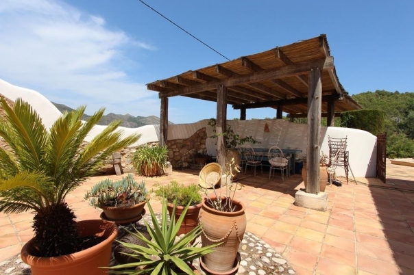 4 bed villa in Jalón