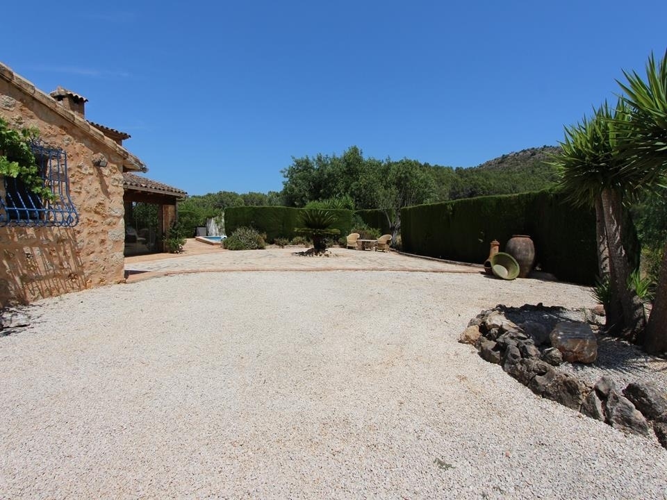 4 bed villa in Jalón