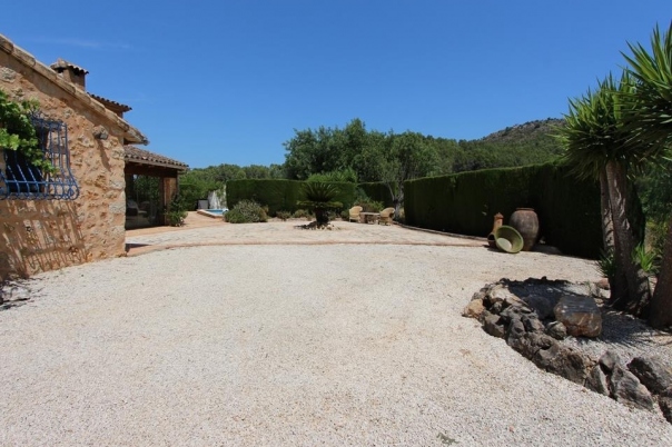 4 bed villa in Jalón