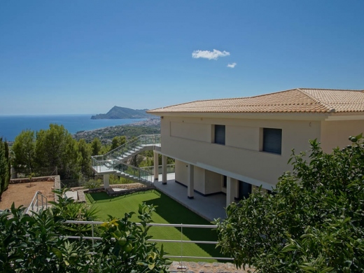 5 bed villa in Altea