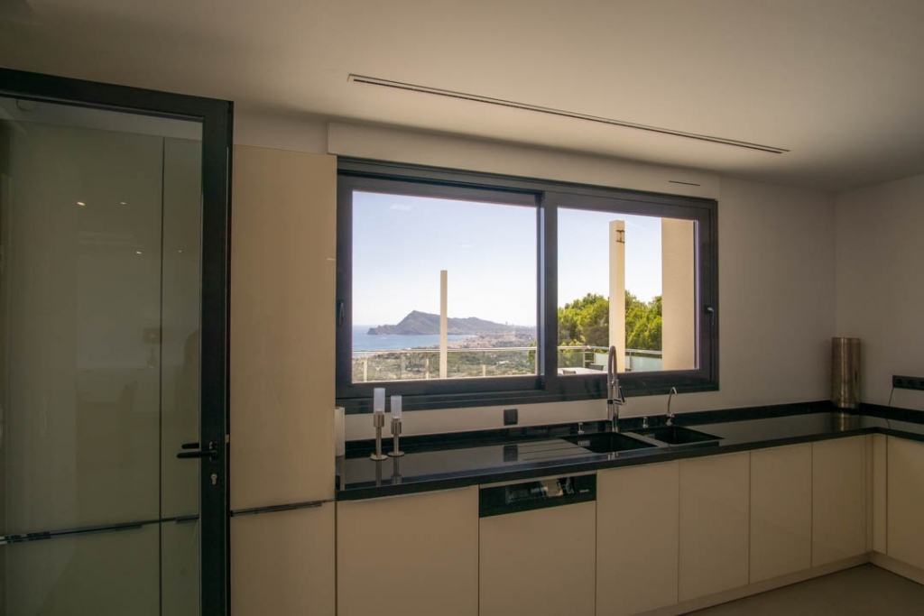 5 bed villa in Altea