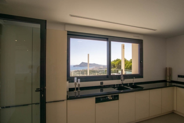 5 bed villa in Altea