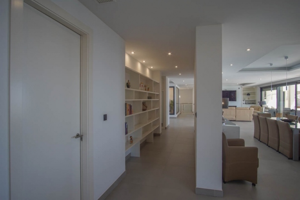 5 bed villa in Altea